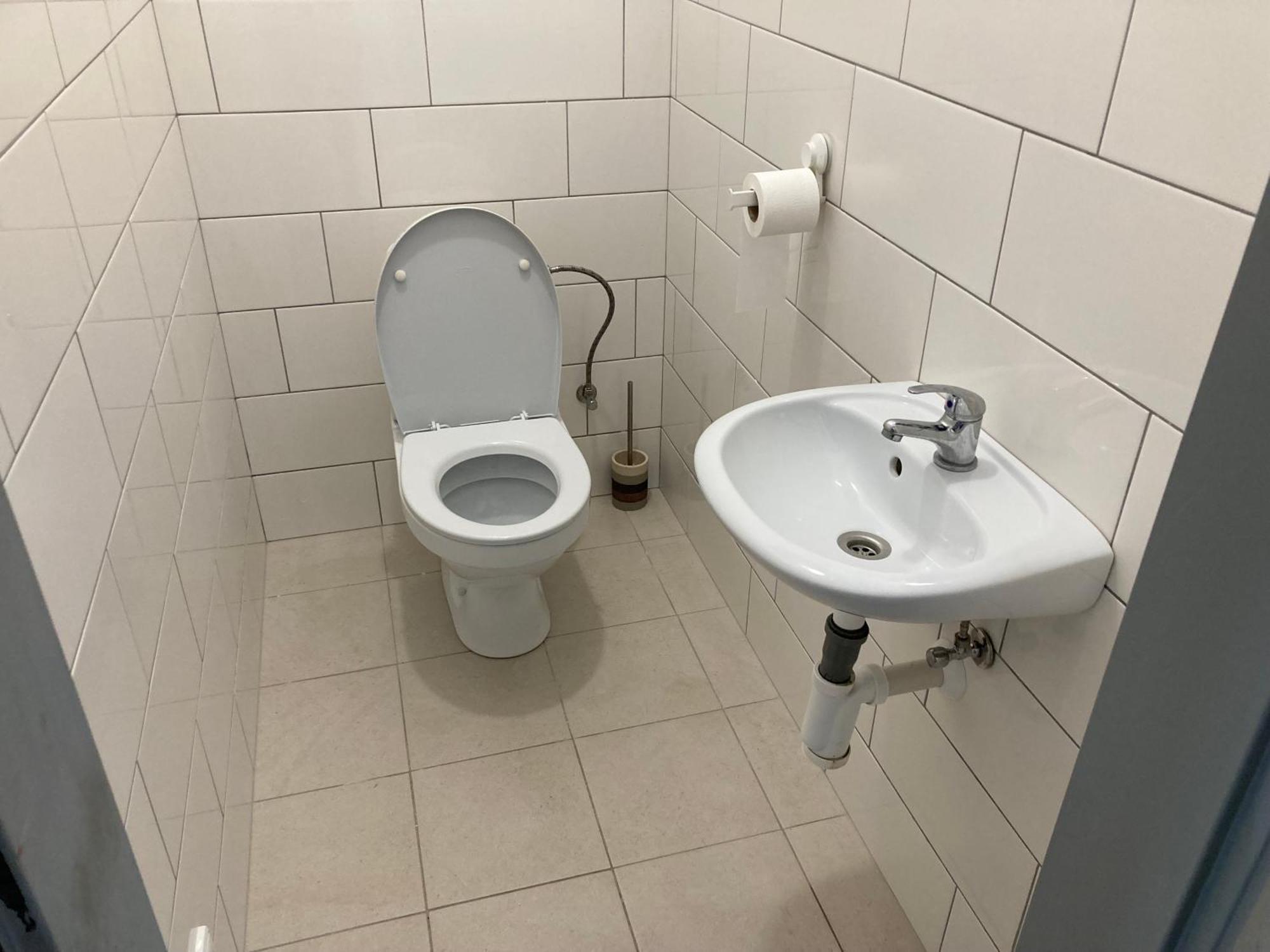 Kuk Racice Daire Oda fotoğraf
